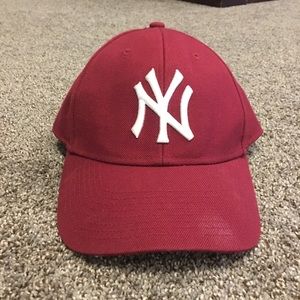 NY Yankees hat